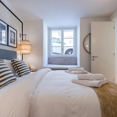 Apartment Palacio Ficalho Townouse 1 By Lovelystay *