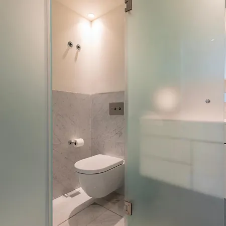 Palacio Ficalho Townouse 1 By Lovelystay Apartment